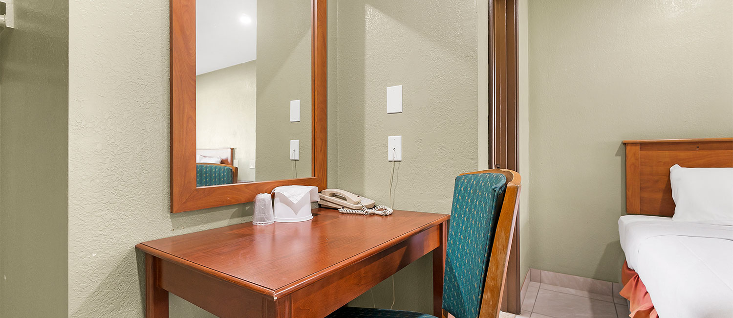 BASK IN OUTDOOR SERENITY EXPERIENCE THE BLISS OF OUR GARDENS AND BBQ AREA