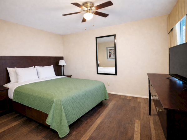 Scottish Fairway Inn