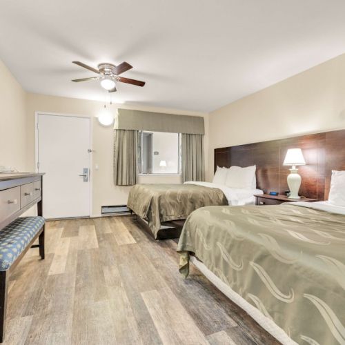 Scottish Fairway Inn