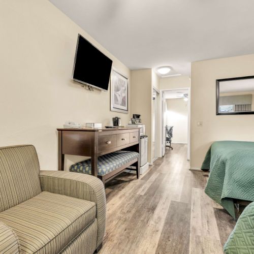 Scottish Fairway Inn