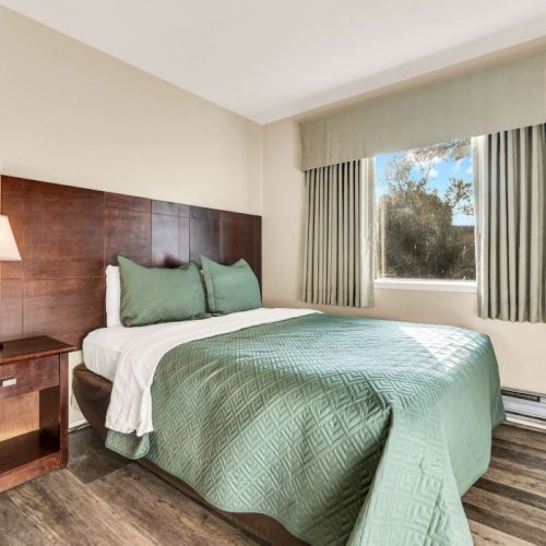 Scottish Fairway Inn