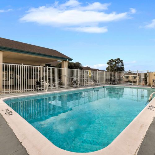 Scottish Fairway Inn