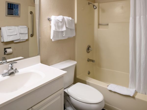 Scottish Fairway Inn